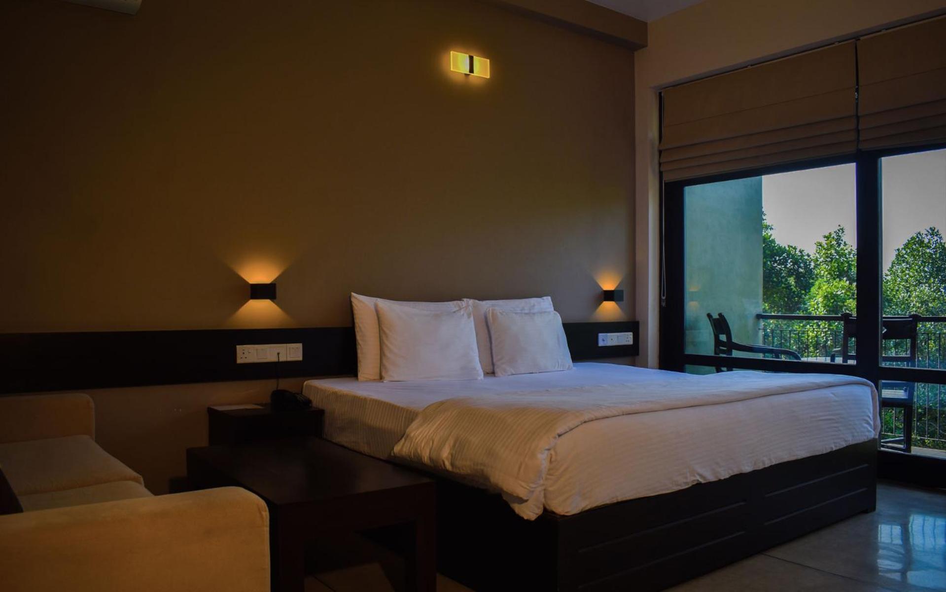 Ahas Gawwa Hotel Padukka Ngoại thất bức ảnh